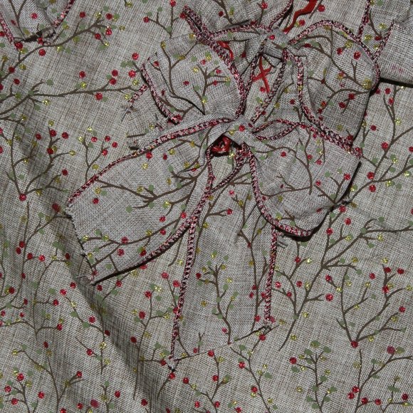 Tan With Red Holly Berry Branches 52 in Tree Skirt With Matching Bows - Picture 3 of 10